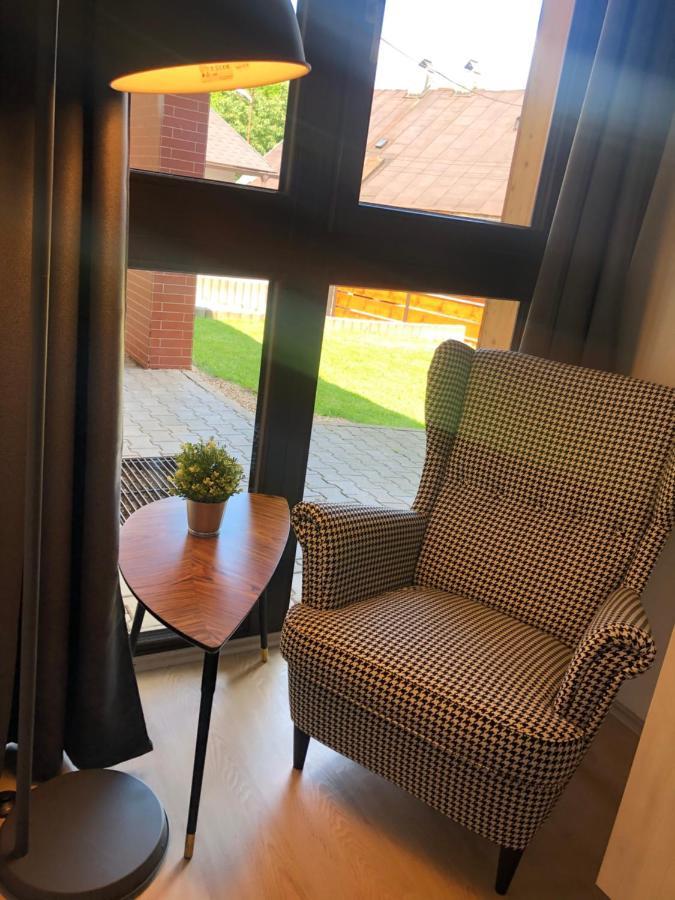 Apartment Dum Pod Radnici Studia *