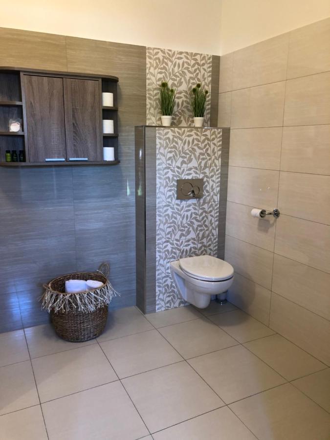 Apartment Dum Pod Radnici Studia Žamberk